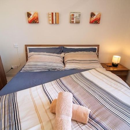 Modern Apt In The Heart Of Maltese Nightlife Saint Julian's Екстериор снимка